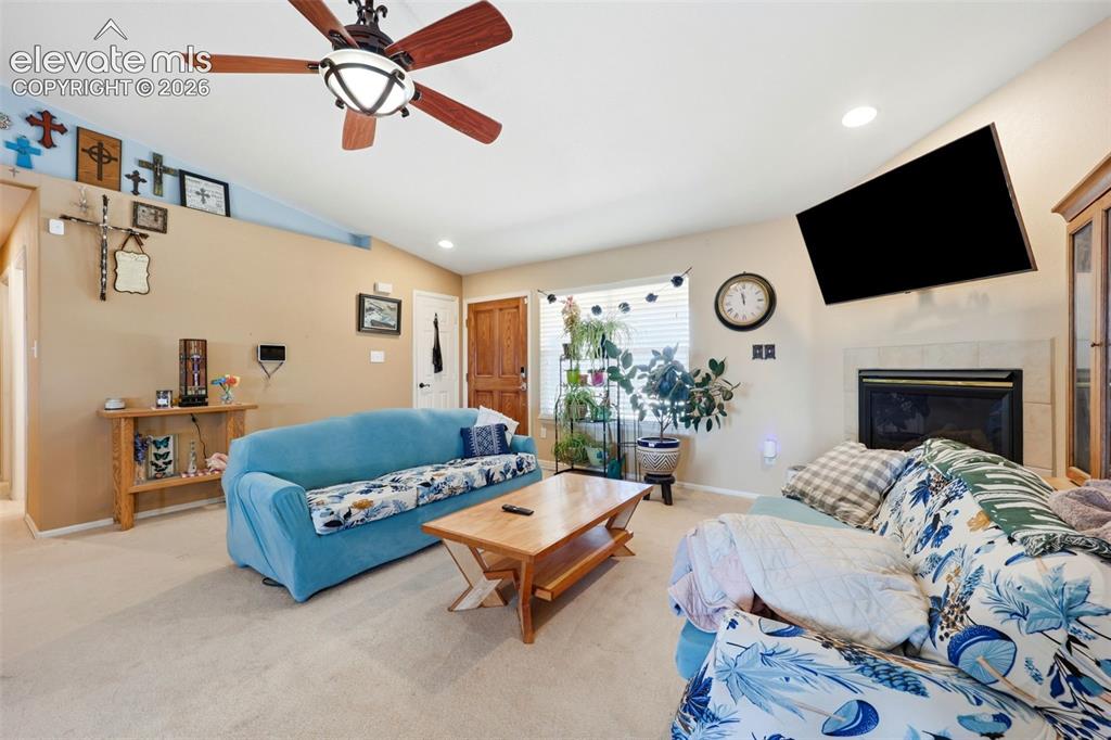 1286 N Ladonia Drive Pueblo CO 81007