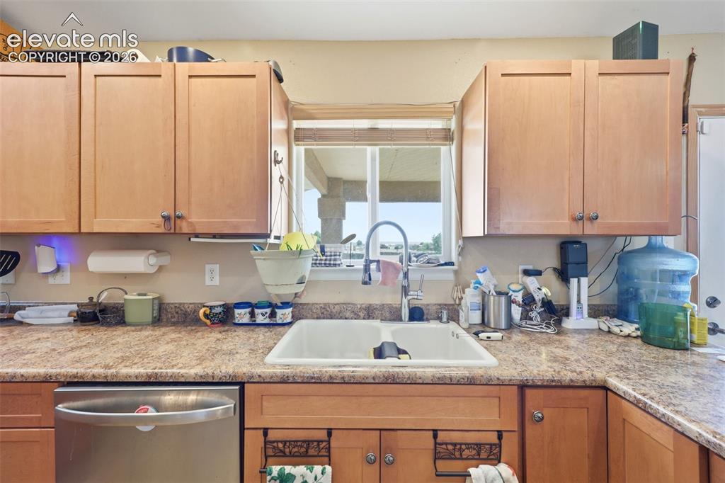 1286 N Ladonia Drive Pueblo CO 81007