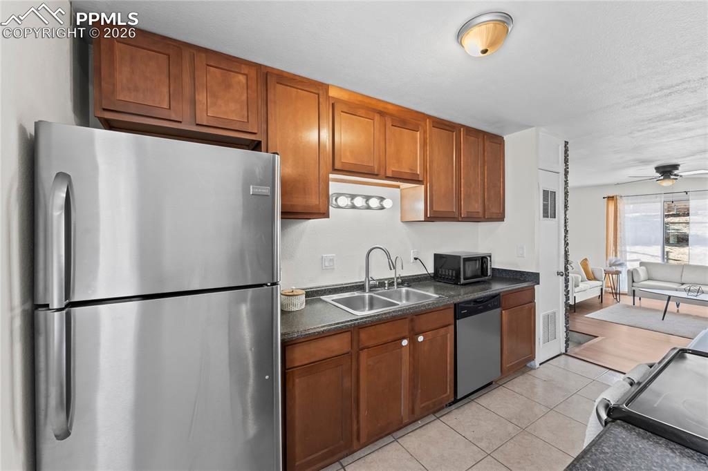 1604 Rosemont Drive Colorado Springs CO 80911