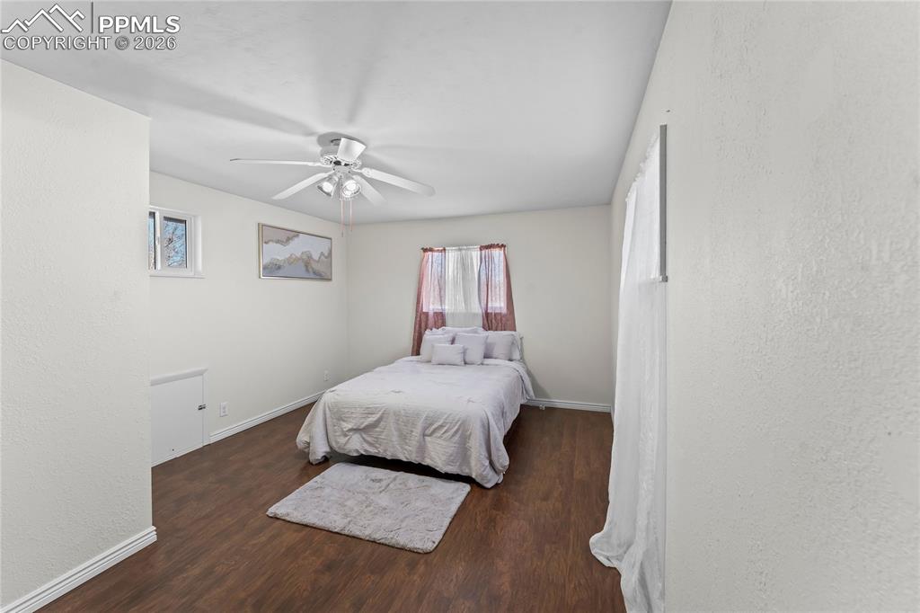1604 Rosemont Drive Colorado Springs CO 80911
