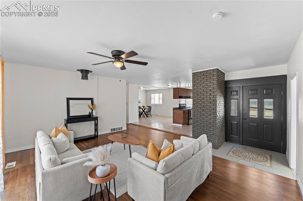 1604 Rosemont Drive Colorado Springs CO 80911