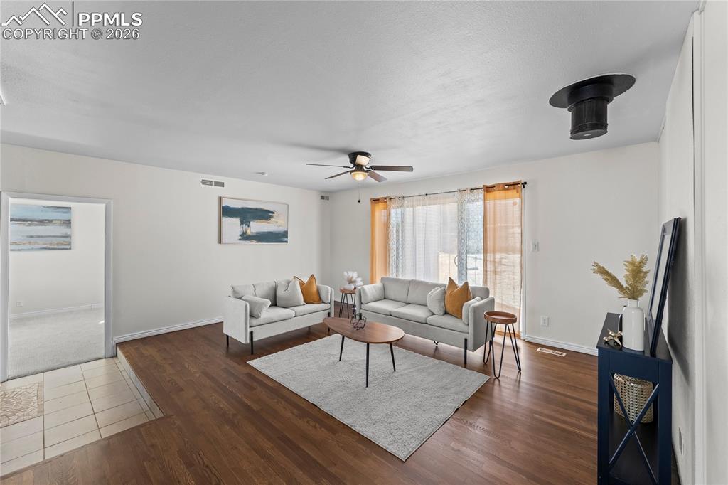 1604 Rosemont Drive Colorado Springs CO 80911
