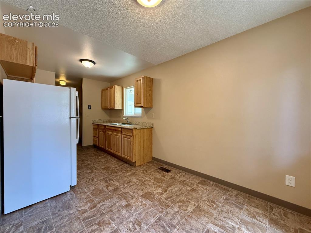 1854 Saratoga Drive Colorado Springs CO 80910