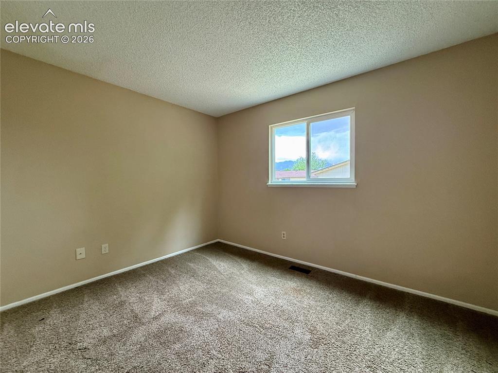1854 Saratoga Drive Colorado Springs CO 80910