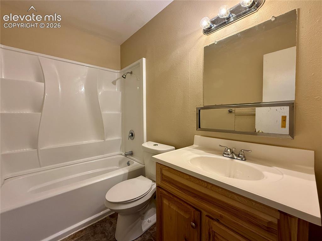 1854 Saratoga Drive Colorado Springs CO 80910