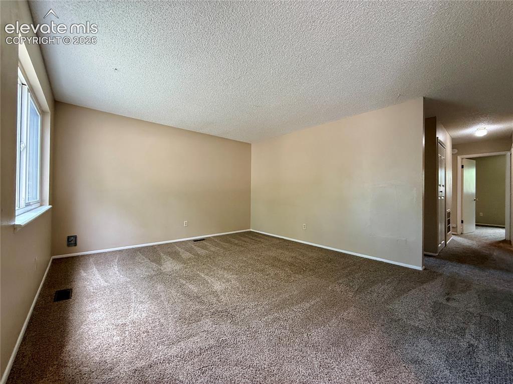 1854 Saratoga Drive Colorado Springs CO 80910
