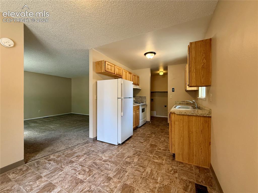 1854 Saratoga Drive Colorado Springs CO 80910
