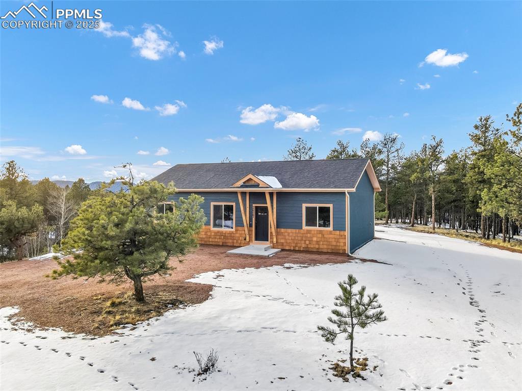 2627 Pikes Peak Drive Florissant CO 80816