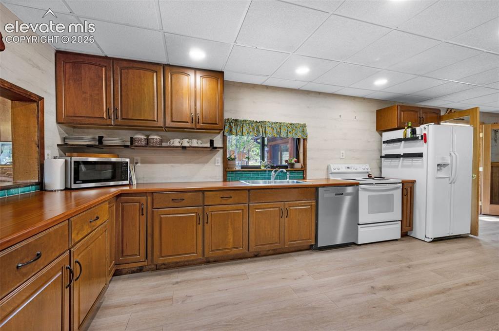 215 Valley Road Florissant CO 80816