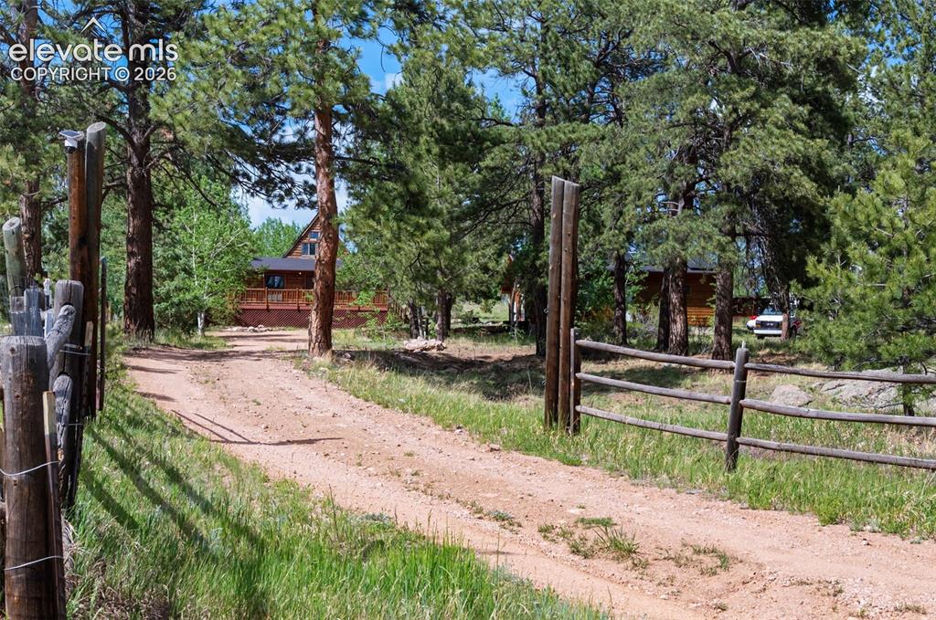 215 Valley Road Florissant CO 80816