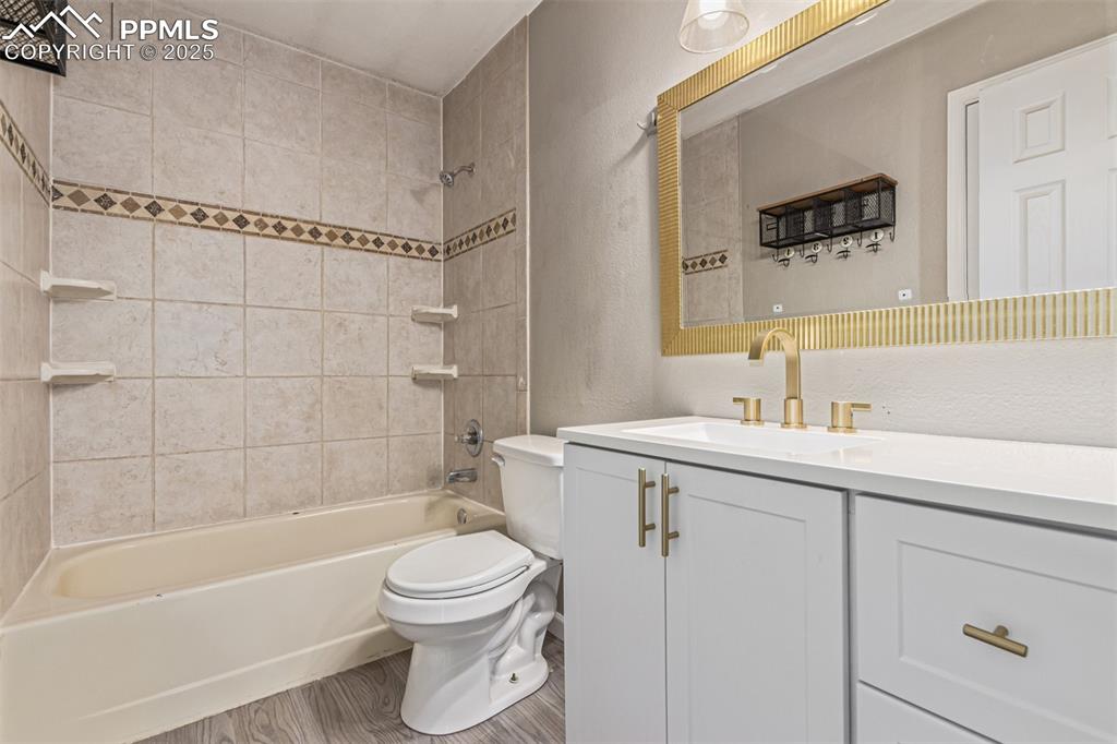 4560 Allison Drive Colorado Springs CO 80916