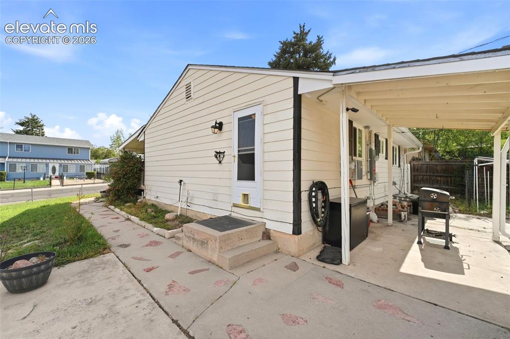 2116 Salt Drive Colorado Springs CO 80910