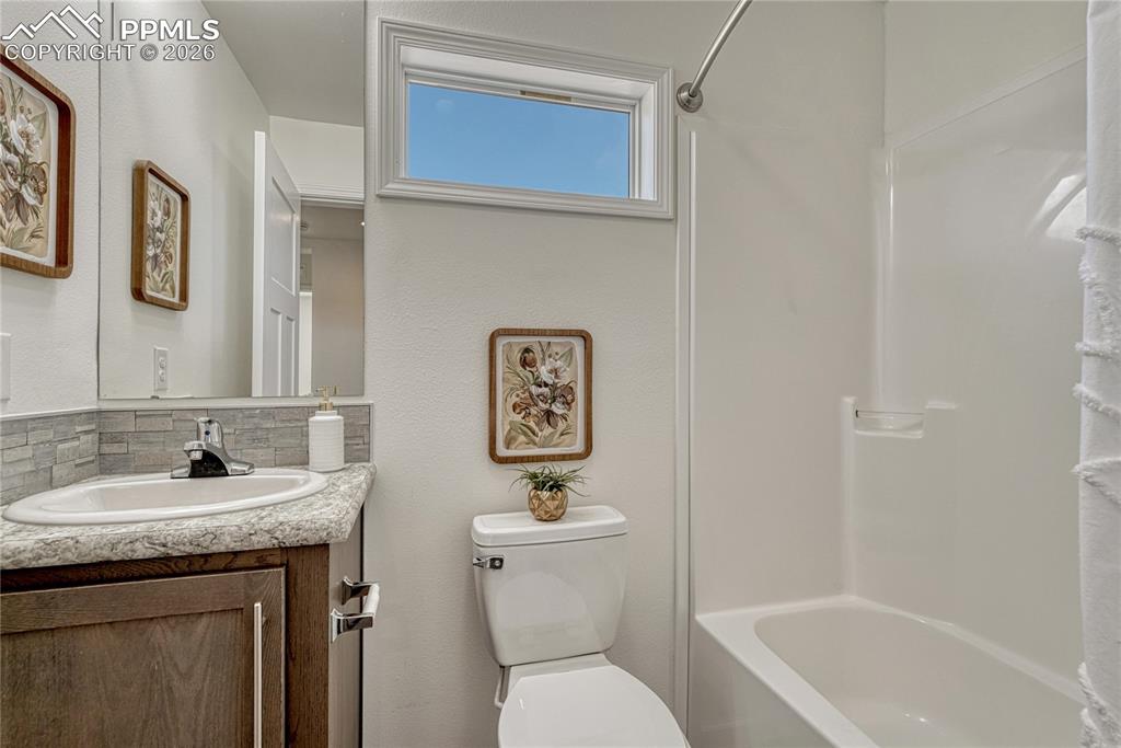 4157 Gray Fox Heights Colorado Springs CO 80922