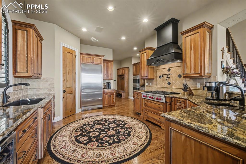 1095 High Lake View Colorado Springs CO 80906