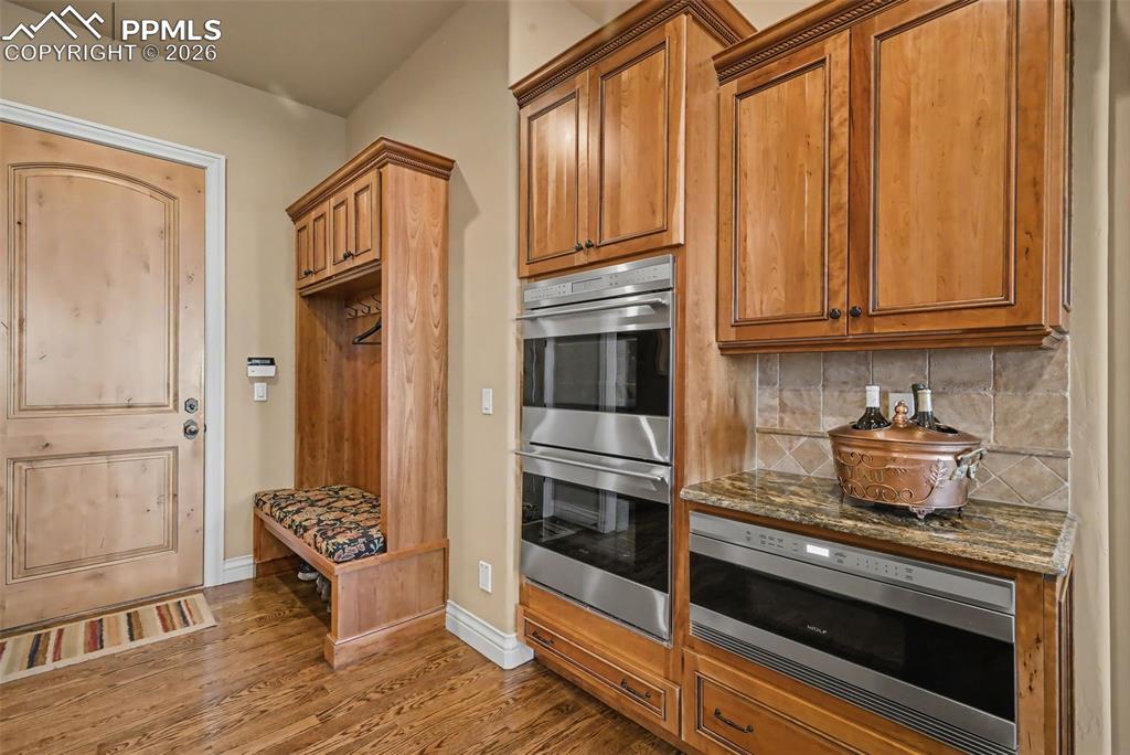 1095 High Lake View Colorado Springs CO 80906