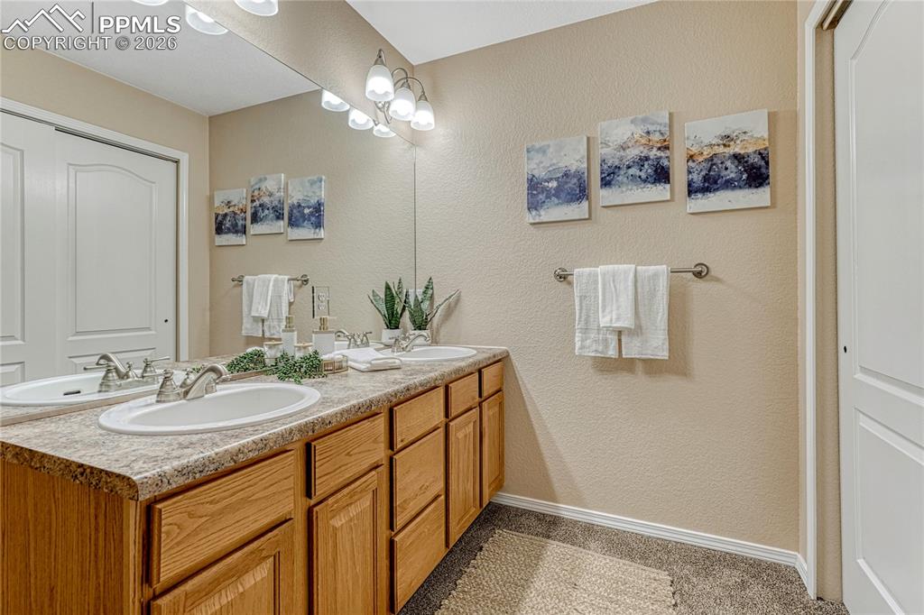 2413 Cinnabar Road Colorado Springs CO 80921