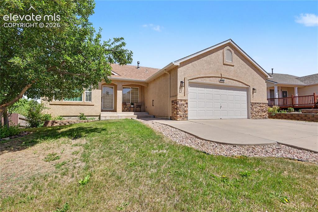 6910 Ketchum Drive Colorado Springs CO 80911