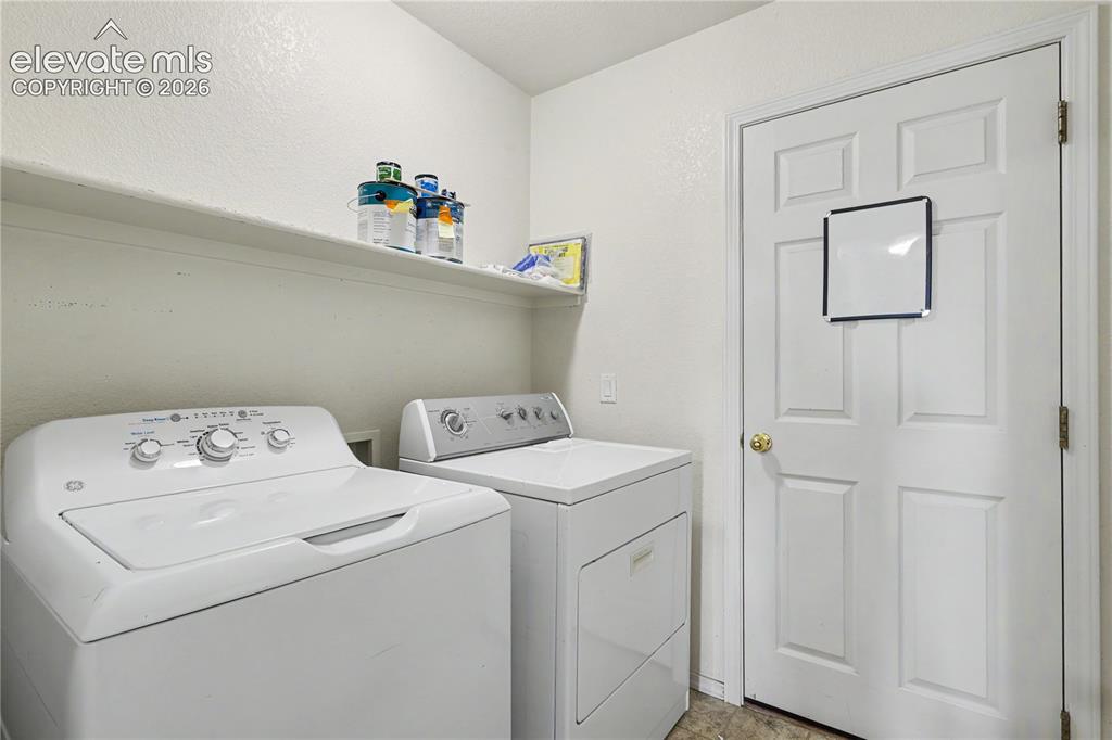 6910 Ketchum Drive Colorado Springs CO 80911