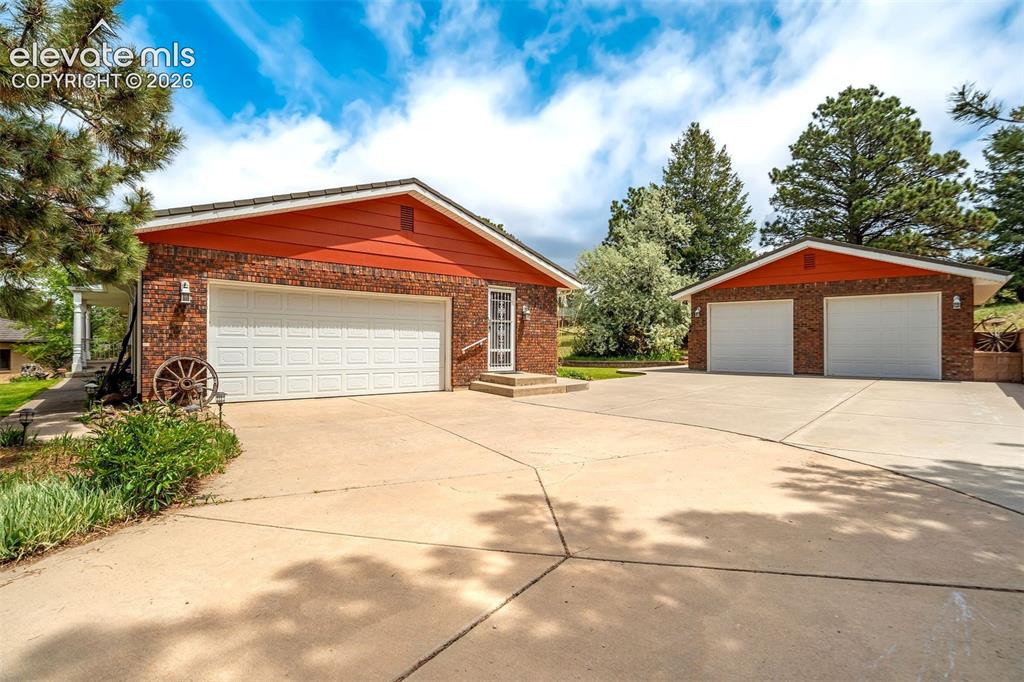2845 Valencia Road Colorado Springs CO 80917