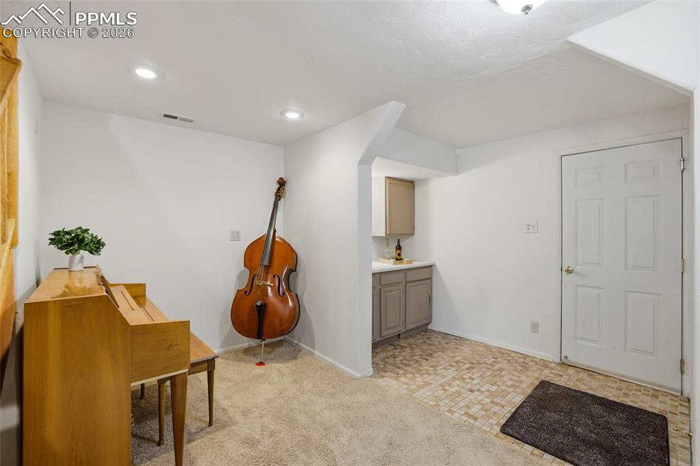 4955 Diamond Drive Colorado Springs CO 80918