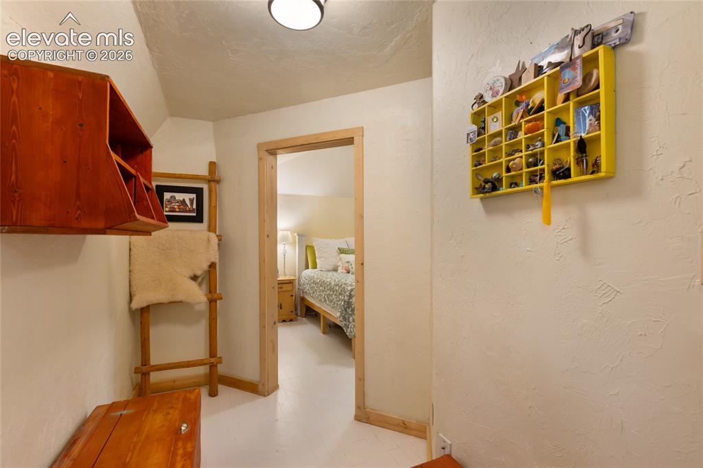135 Daniwood Grove Florissant CO 80816