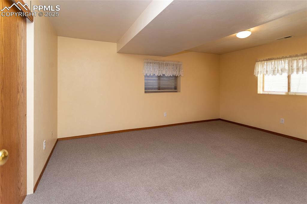 2525 Seright Court Colorado Springs CO 80915