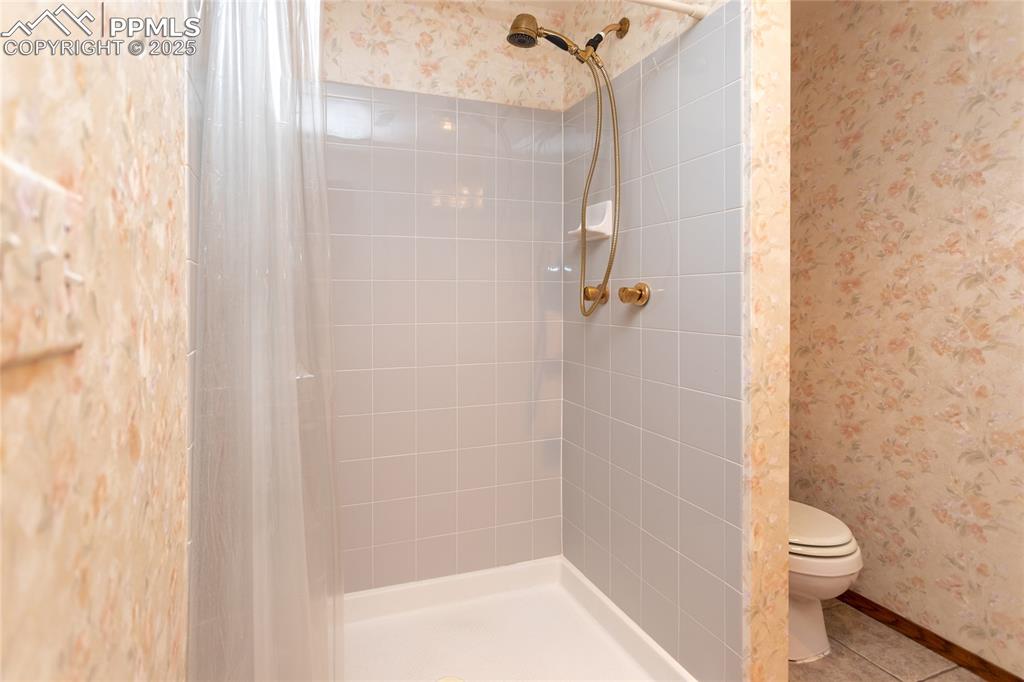 2525 Seright Court Colorado Springs CO 80915