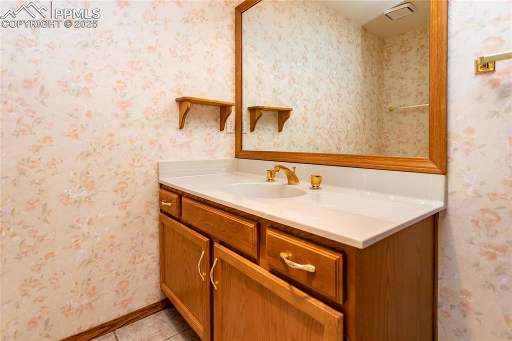 2525 Seright Court Colorado Springs CO 80915