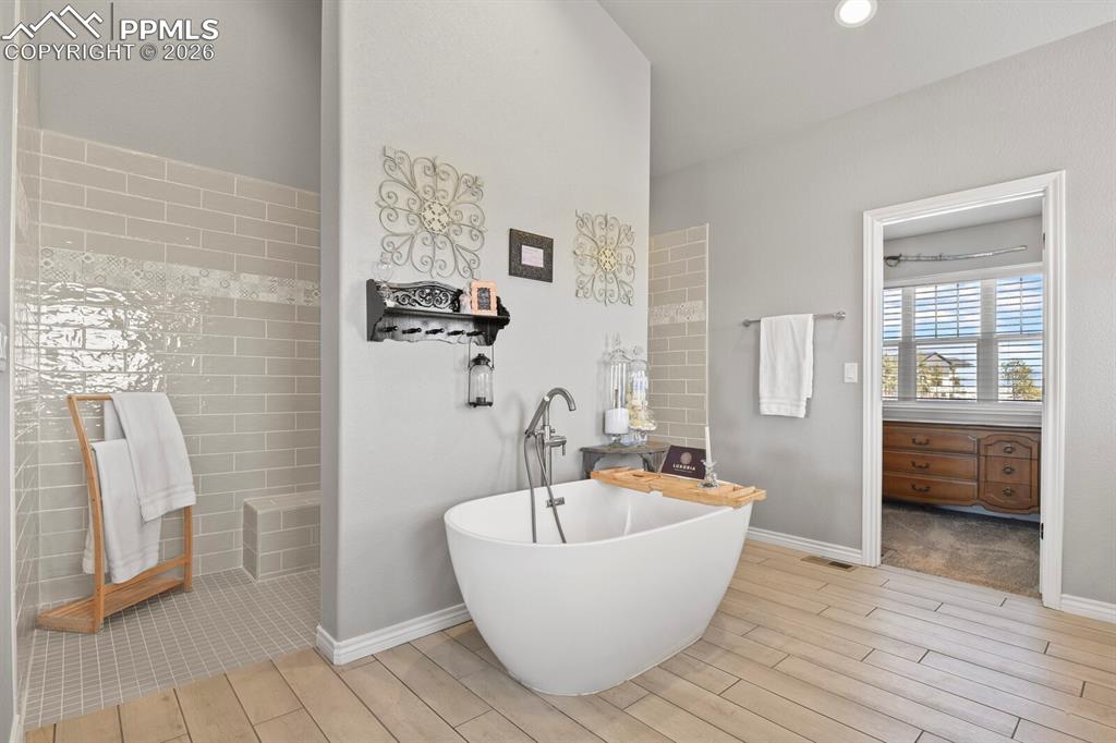 5449 Haes Haven View Colorado Springs CO 80908