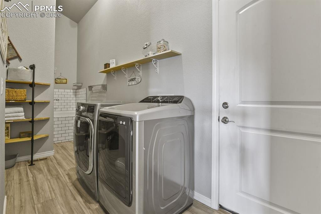5449 Haes Haven View Colorado Springs CO 80908
