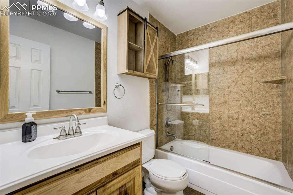 5855 Grapevine Drive Colorado Springs CO 80923