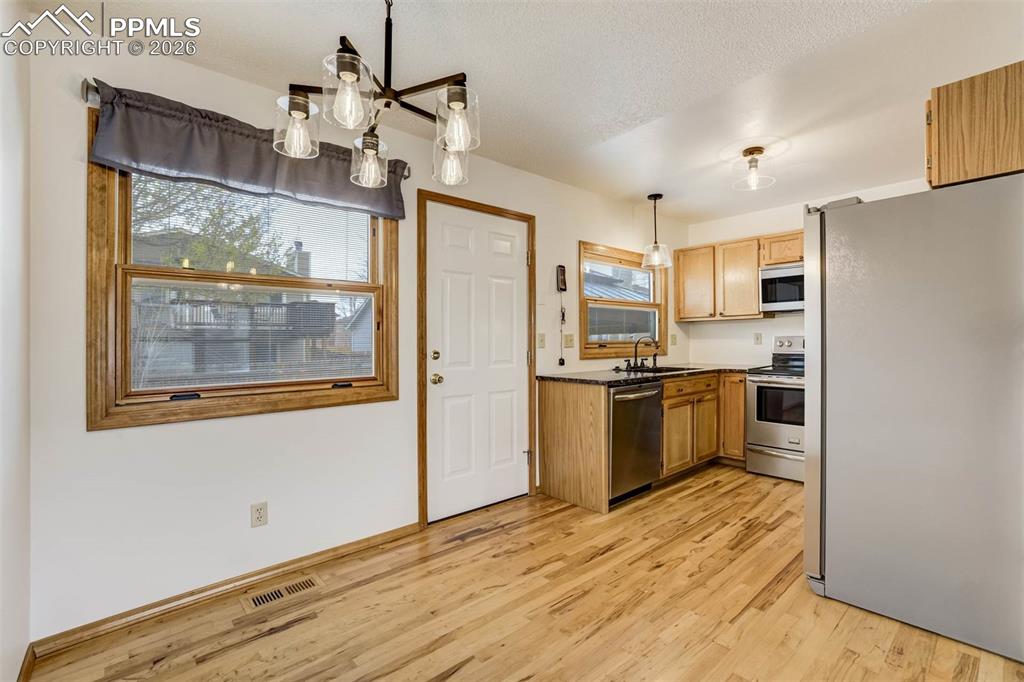 5855 Grapevine Drive Colorado Springs CO 80923