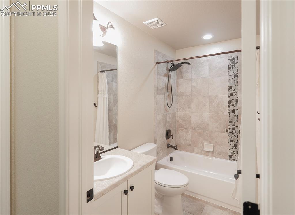 8704 Meadow Tree Trail Colorado Springs CO 80927