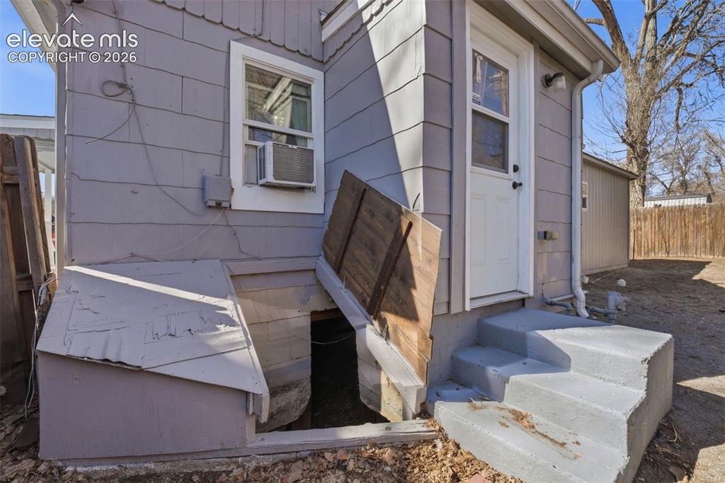 2314 E Monument Street Colorado Springs CO 80909
