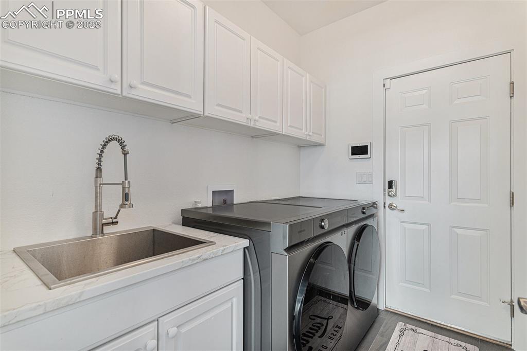 252 Huntley Court Castle Pines CO 80108