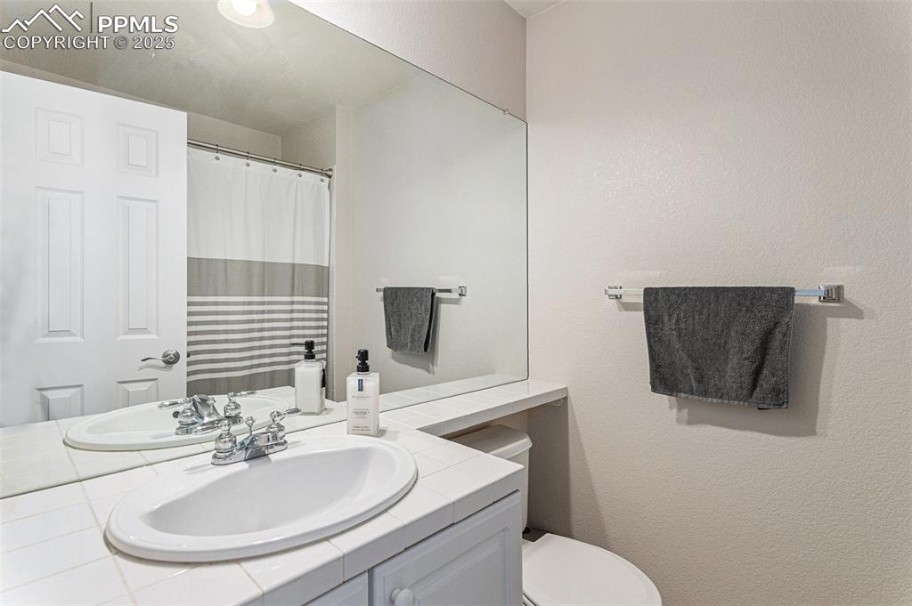 252 Huntley Court Castle Pines CO 80108