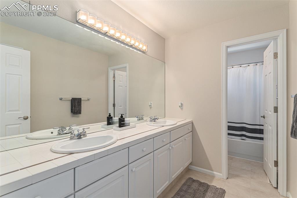 252 Huntley Court Castle Pines CO 80108