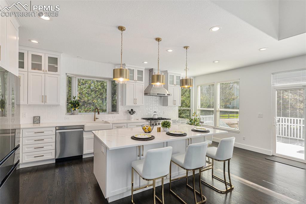 252 Huntley Court Castle Pines CO 80108