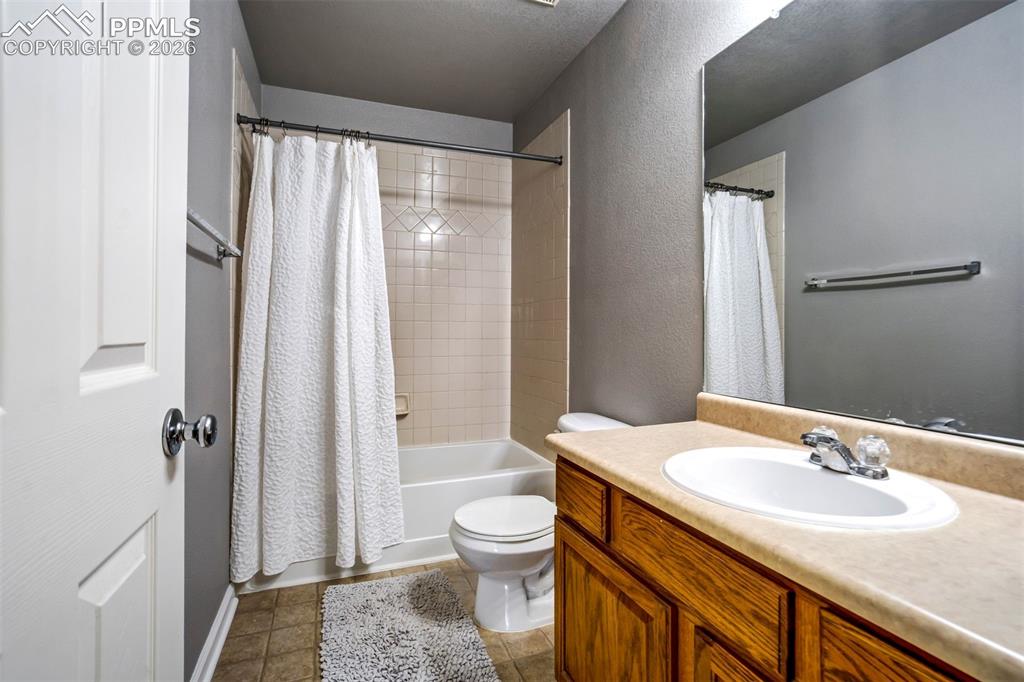 2087 Capital Drive Colorado Springs CO 80951