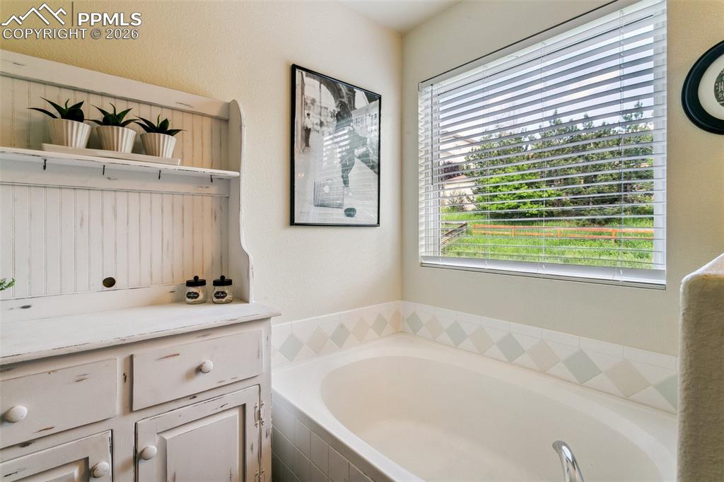 1268 Lawn Lake Trail Colorado Springs CO 80921