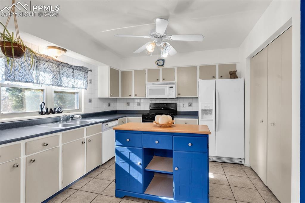 5796 Reef Place Colorado City CO 81019
