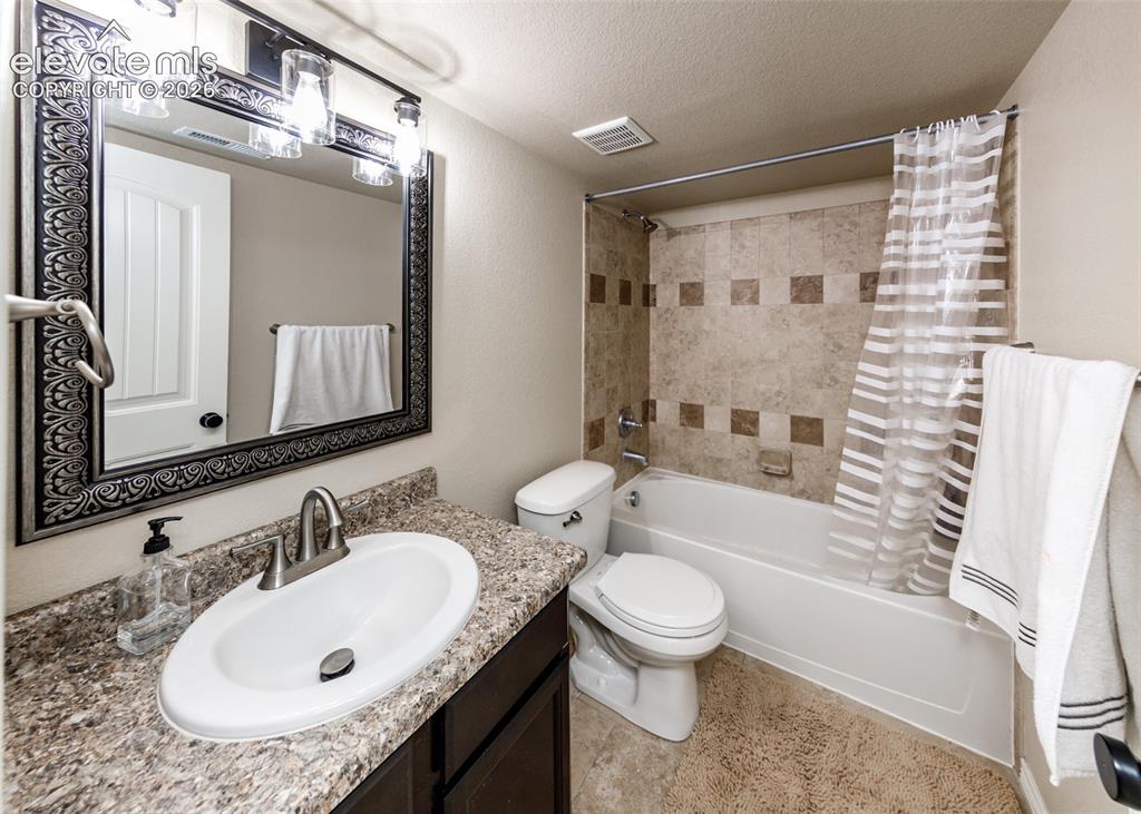 10237 Abrams Drive Colorado Springs CO 80925