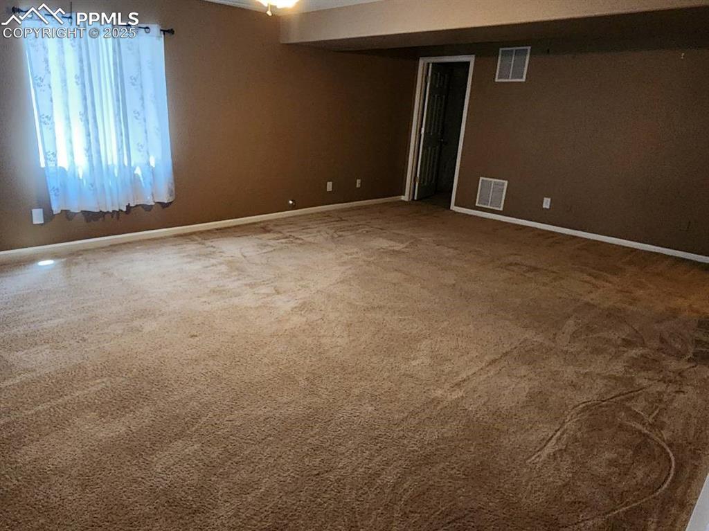 7487 Farmcrest Road Colorado Springs CO 80925