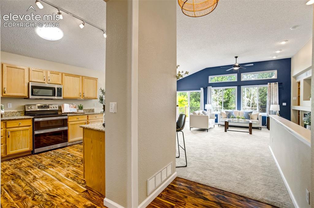 6059 Mapleton Drive Colorado Springs CO 80918