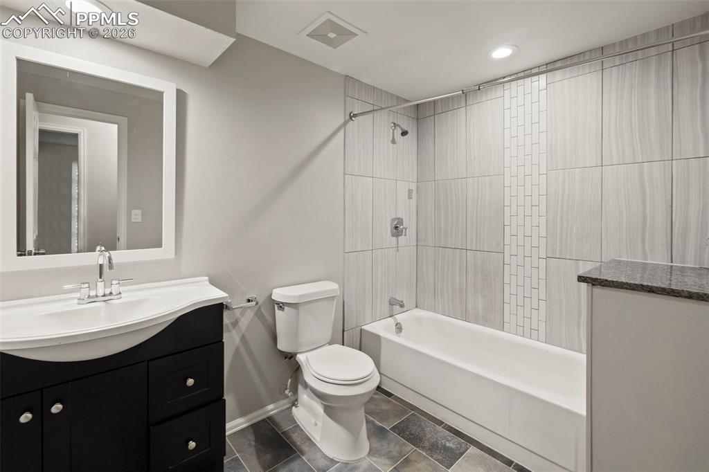 1327 Kern Street Colorado Springs CO 80915