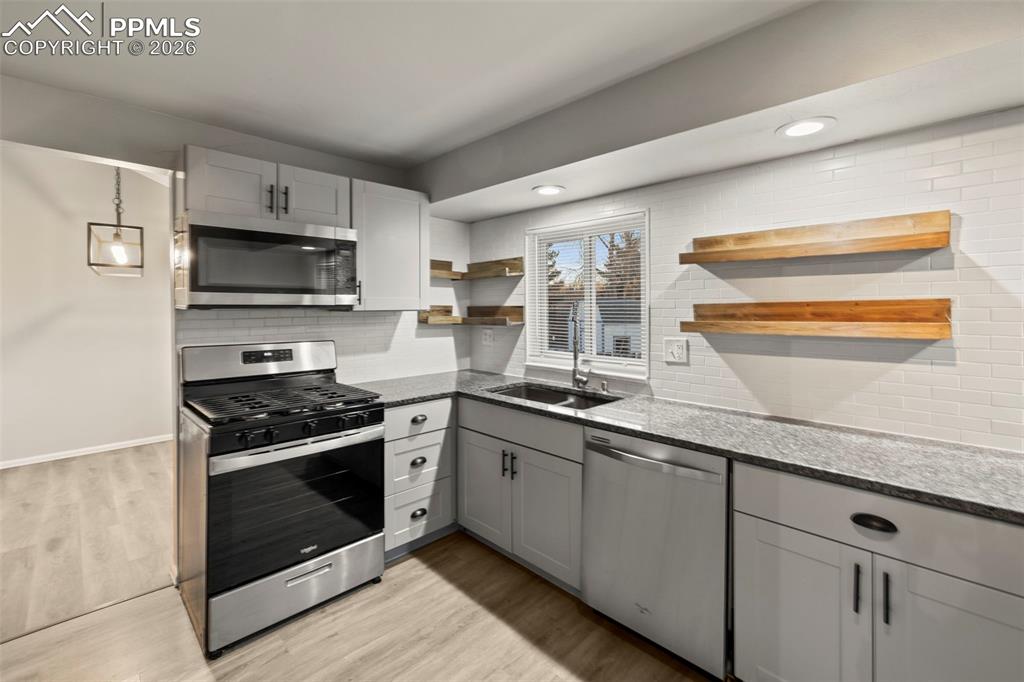 1327 Kern Street Colorado Springs CO 80915