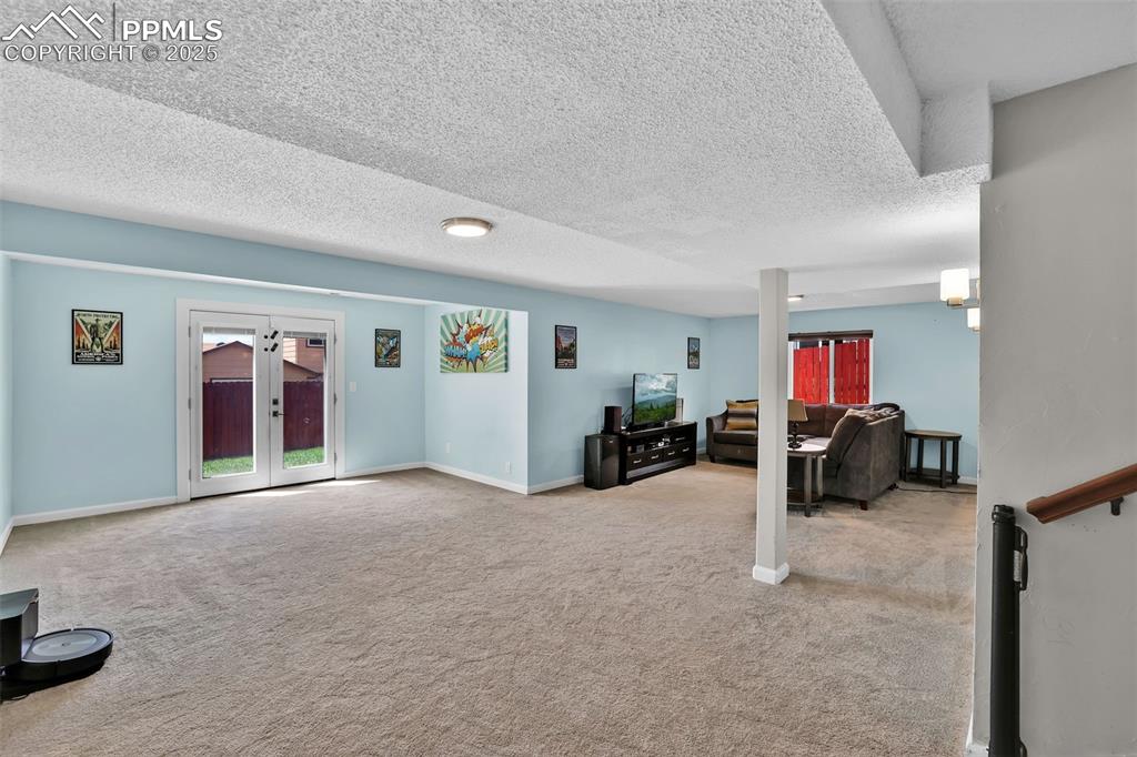 1065 Harbourne Street Colorado Springs CO 80911