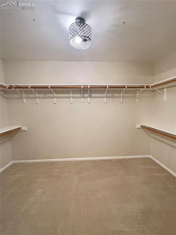 204 Bridle Trail Pueblo CO 81005