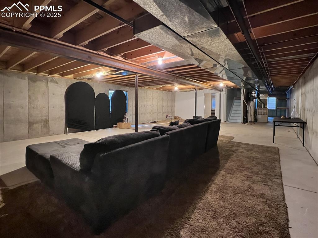 204 Bridle Trail Pueblo CO 81005