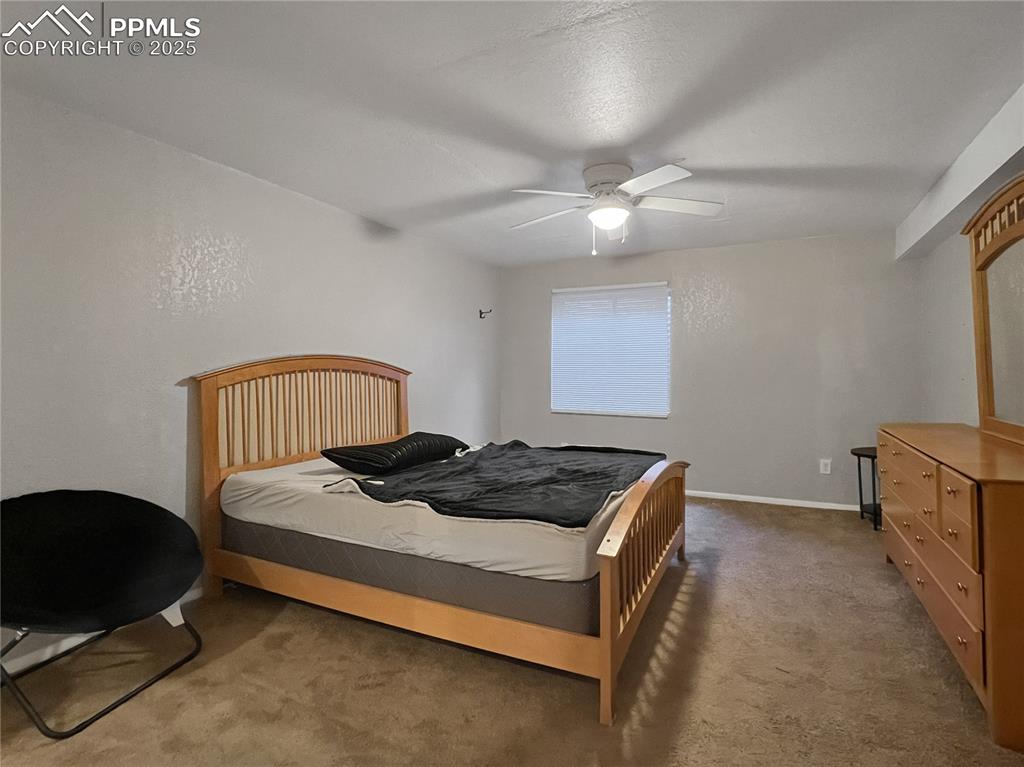204 Bridle Trail Pueblo CO 81005